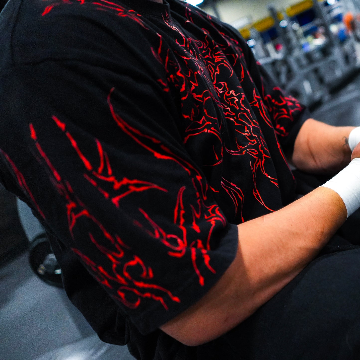(NEW) BLACK & RED HA/FA INVICTUS Oversized T-Shirt